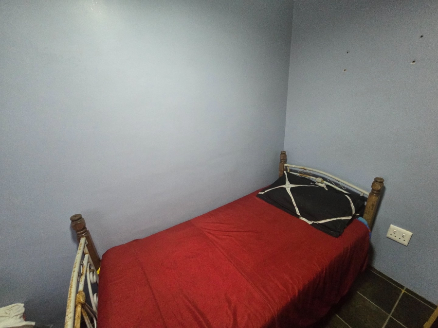 2 Bedroom Property for Sale in Pelican Park Western Cape